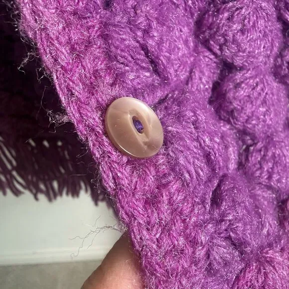 Handknit Crochet Purple Cape Poncho Wrap Sweater Chunky Fringe Granny Beige Boho - Picture 4 of 15